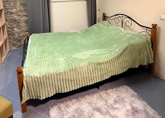 Villardi & Free Parking Таллин